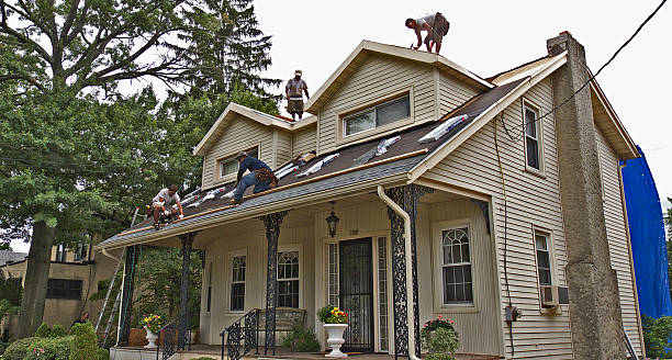 Best Commercial Roof Installation  in Gladstone, MO